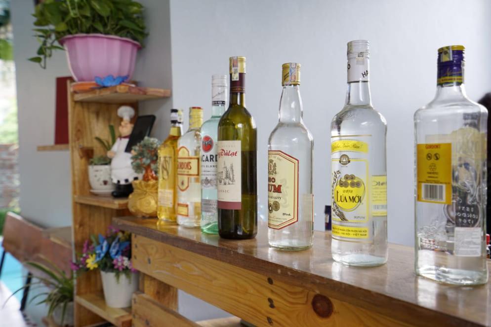 Almor Hostel With Pool In Right Center 하롱 외부 사진
